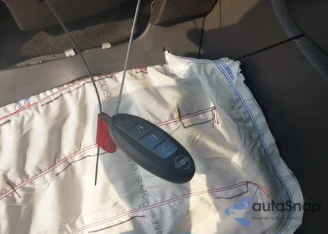 2022 Nissan Kicks Sr Xtronic Cvt из США, поврежденный, VIN 3N1CP5DV6NL486807